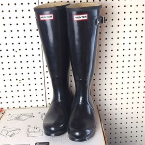 Hunter Black Gloss Tall Rainboots Size US 8F